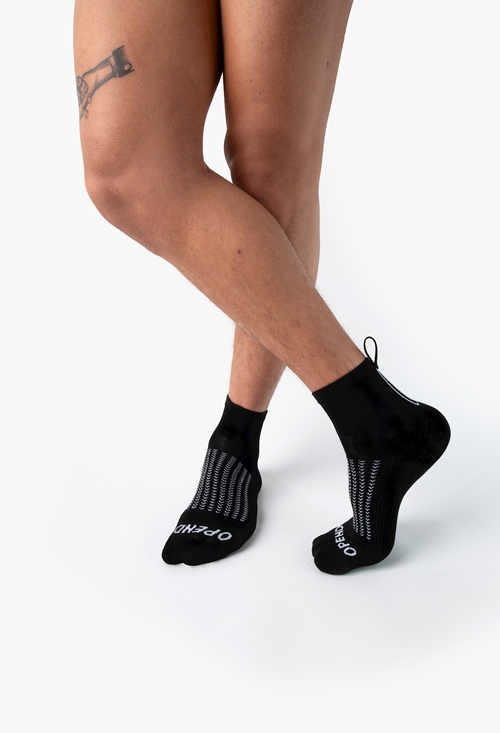 Black on black 2/4 - sport socks - 03